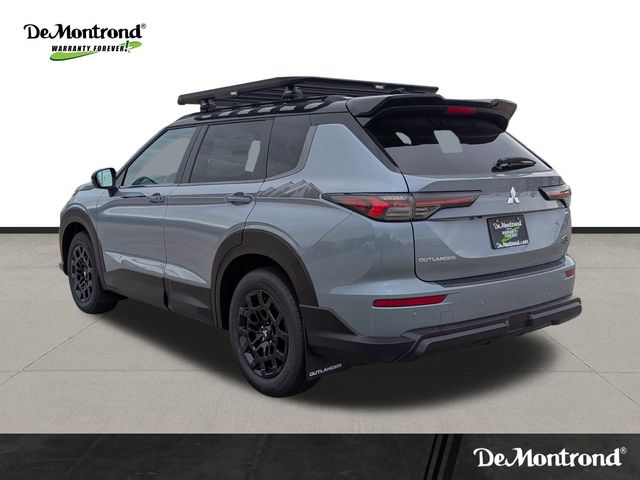 New 2026 Gray Mitsubishi Trail Edition image 7