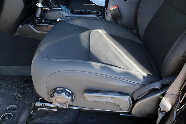 Used Car 2022 Jeep Gladiator  Willys For Sale Under $40,000 In Austin, Texas