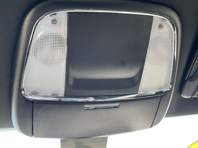 Used 2022 Silver Dodge SXT image 28