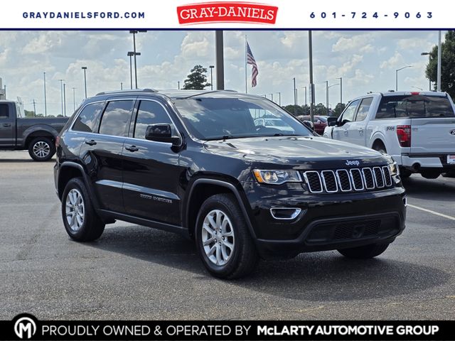  2021 Jeep Grand Cherokee Laredo E 4WD   