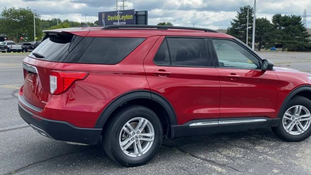 2022 Ford Explorer XLT 8