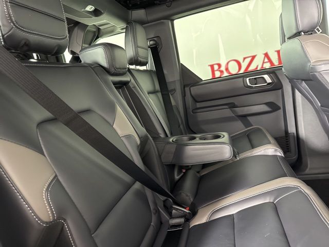 2025 Shadow Black Ford Bronco Outer Banks 4X4 SUV