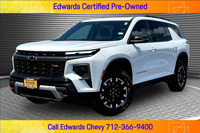 Summit White 2024 Chevrolet Traverse SUV / Crossover Four-Wheel Drive 8-Speed Automatic