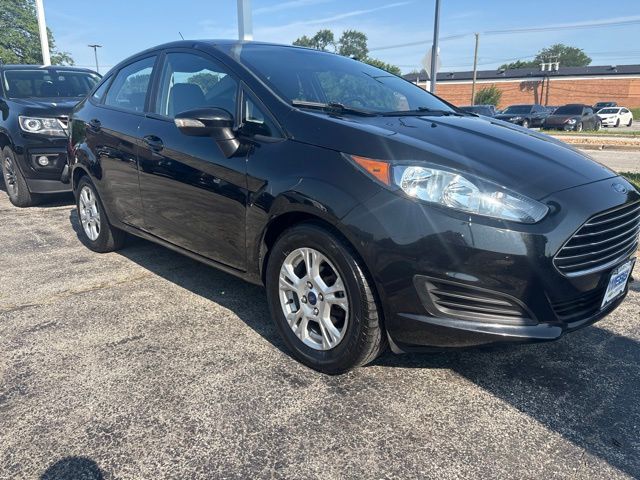  2015 Ford Fiesta SE   