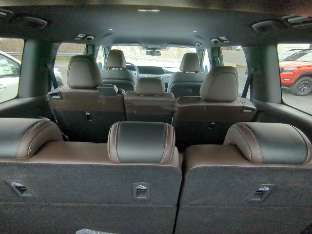 2025 Nissan Armada SL - Photo 16
