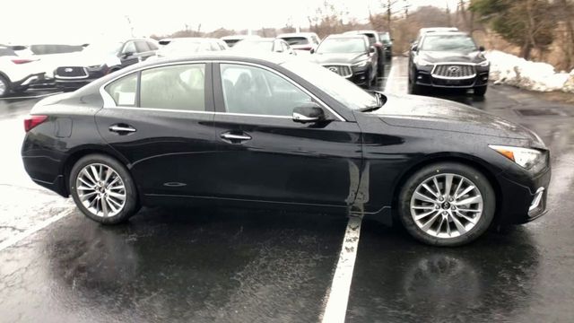 2023 INFINITI Q50 LUXE 9