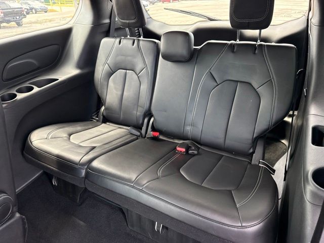 2025 Chrysler Pacifica - $25,988
