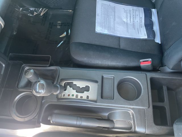 2011 Toyota FJ Cruiser Base 5