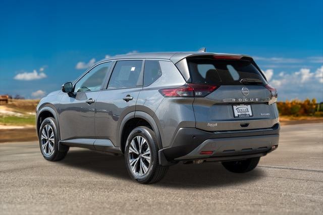 2022 Nissan Rogue SV 5