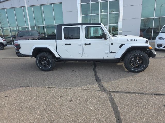 2026 Jeep Gladiator Willys - Bright White Clearcoat exterior view 4