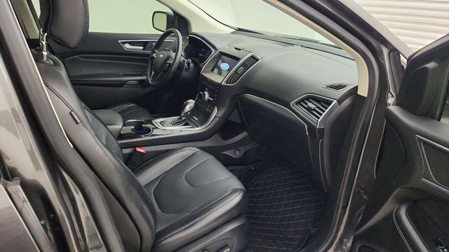 2017 Ford Edge Titanium Gray at Autostrade