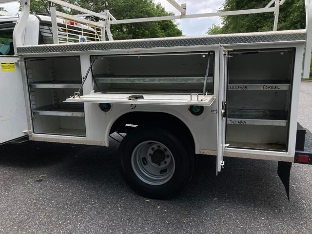 2022 Ford F-350 Super Duty XL