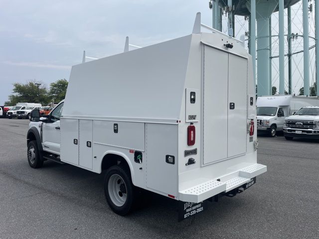 2025 Ford F-550 Super Duty 