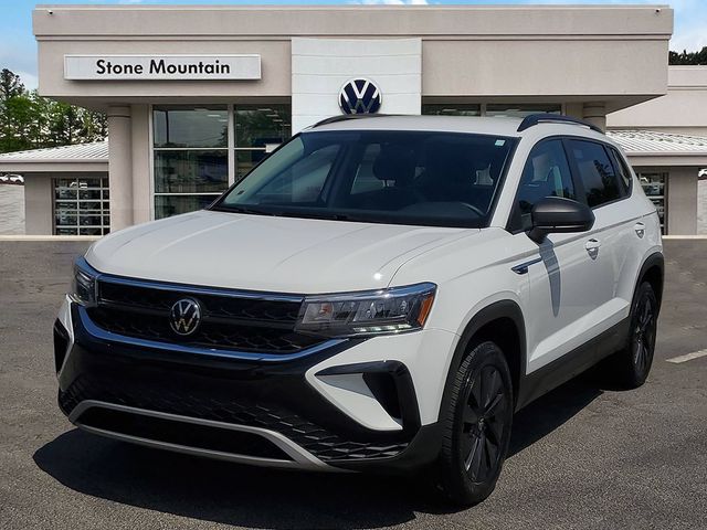 Pure White 2023 Volkswagen Taos SUV / Crossover Front-Wheel Drive 8-Speed Automatic