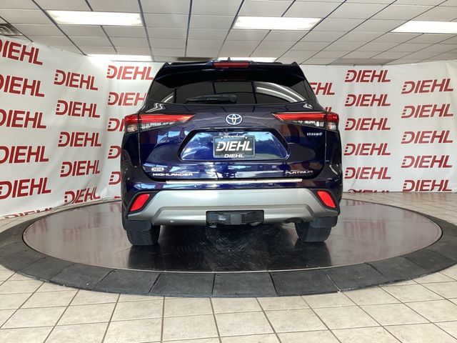 Used 2021 Toyota Highlander Hybrid SUV
