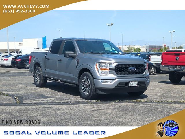 Iconic Silver Metallic 2021 Ford F-150 XL SuperCrew RWD Pickup Truck 4X2 Automatic