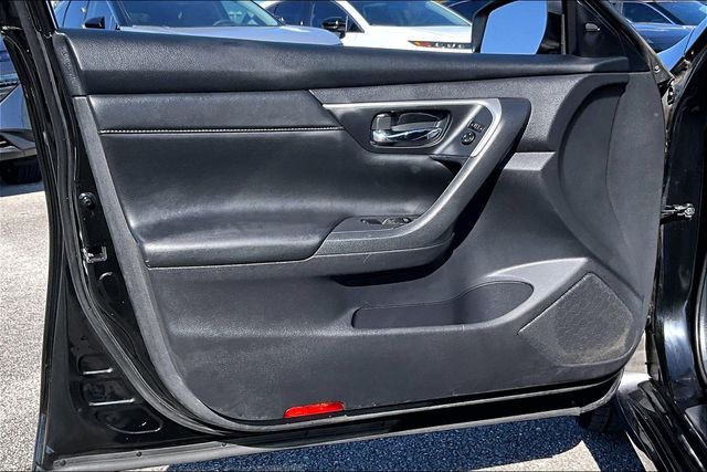 Used 2018 Nissan Altima 3.5 SL 4D Sedan