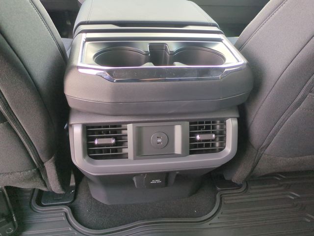 New 2026 Avalanche Ford XLT image 30