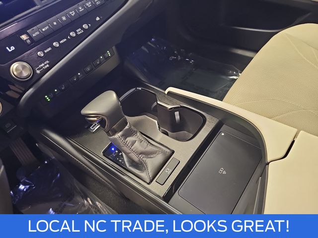 Used 2024 White Lexus 350 Ultra Luxury image 26