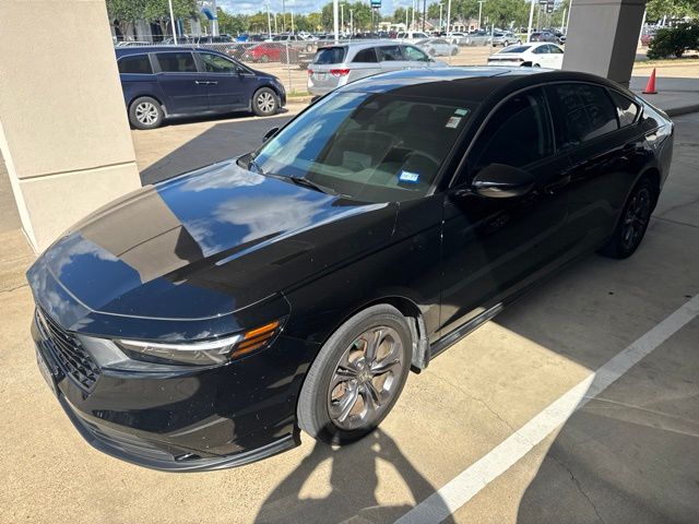 2023 Honda Accord Sedan EX
