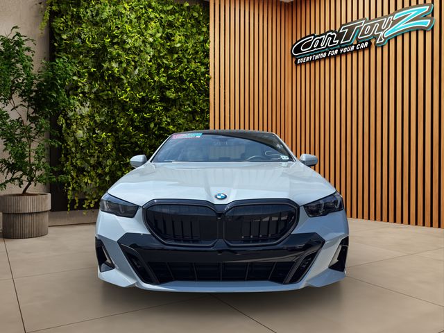 Gray (Brooklyn Grey Metallic) 2026 BMW 5 Series Sedan All-Wheel Drive 8-Speed Automatic