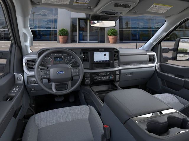 New 2026 Avalanche Ford F-250® XLT image 9