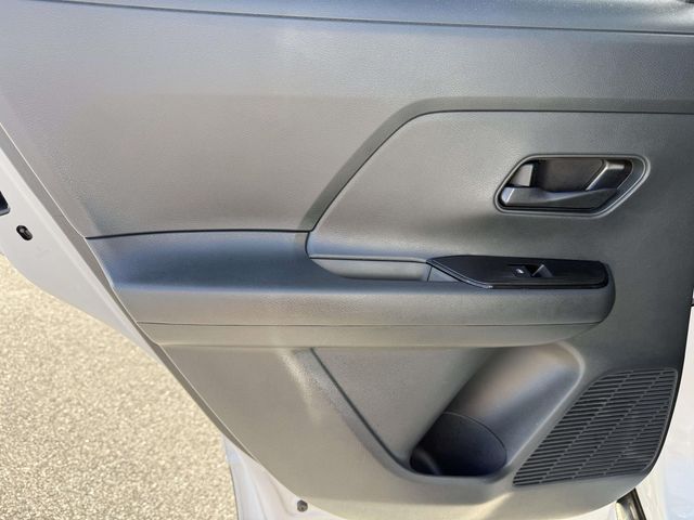 Used 2025 White Nissan S image 10