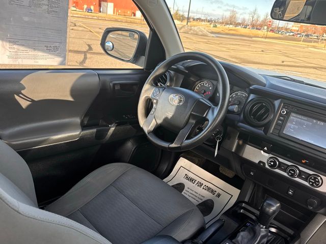 2016 Toyota Tacoma SR