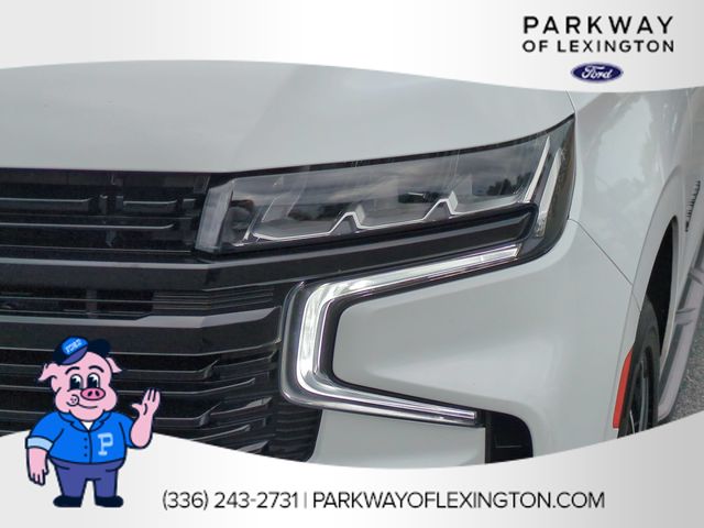 Used 2024 White Chevrolet RST image 9