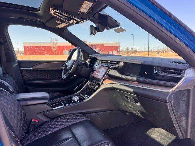 2023 Jeep Grand Cherokee L Summit 4x4