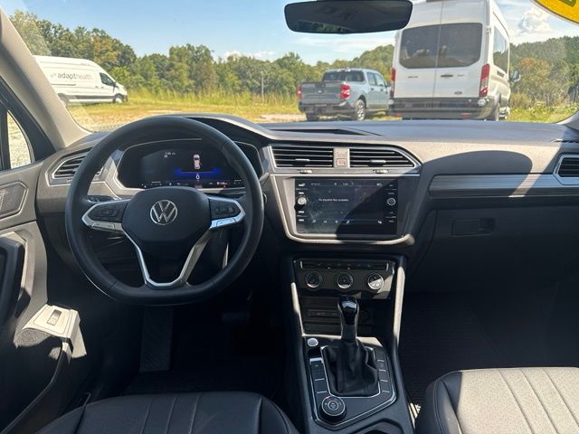 Used 2024 Gray Volkswagen 2.0T Wolfsburg Edition image 17