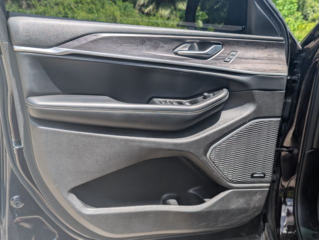 2022 Jeep Grand Cherokee L Limited Orange at Royal Nissan