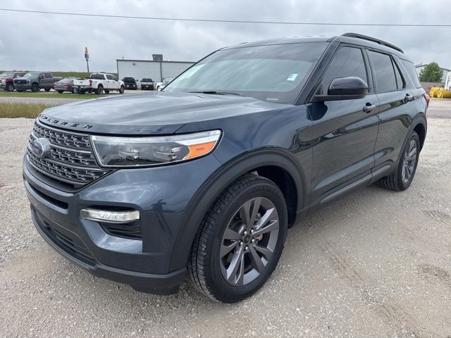 Blue Metallic 2022 Ford Explorer XLT RWD SUV / Crossover Rear-Wheel Drive Automatic