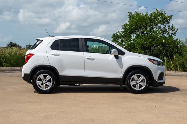 2022 Chevrolet Trax LS White at Joe Myers Mazda Kia