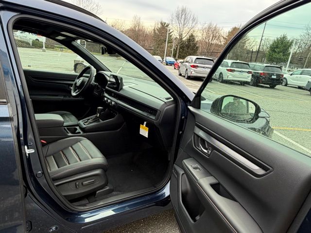 new 2026 Honda CR-V Hybrid car, priced at $41,675