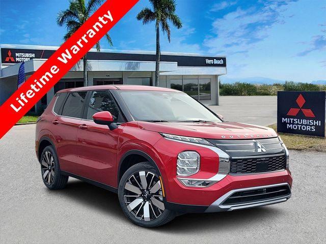 2026 Mitsubishi Outlander SE