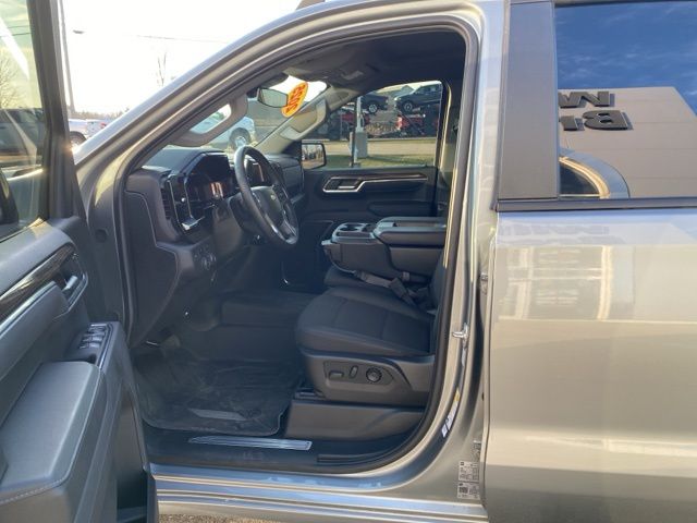 2025 Chevrolet Silverado 1500 LT - Sterling Gray Metallic exterior view 11