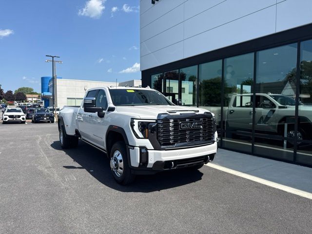 2024 GMC Sierra 3500HD Denali Ultimate