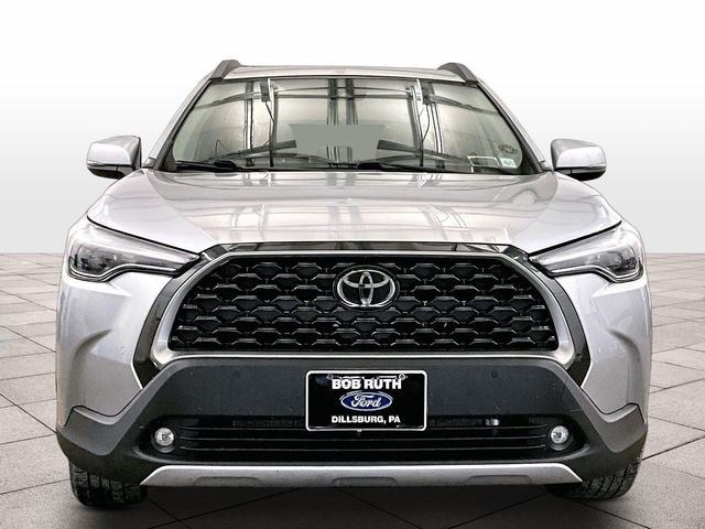 2022 Toyota Corolla Cross XLE Silver at South Hills Kia