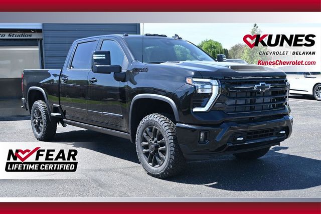 Black 2026 Chevrolet Silverado 3500HD High Country Crew Cab 4WD Pickup Truck Four-Wheel Drive Automatic