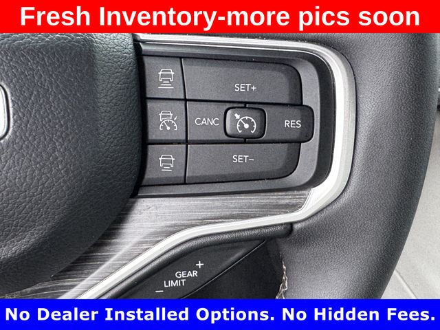 2024 Jeep Wagoneer Series II White at River Oaks CDJR