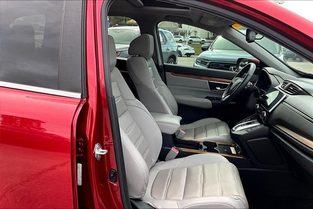 Used 2022 Honda CR-V Hybrid Touring 4D Sport Utility