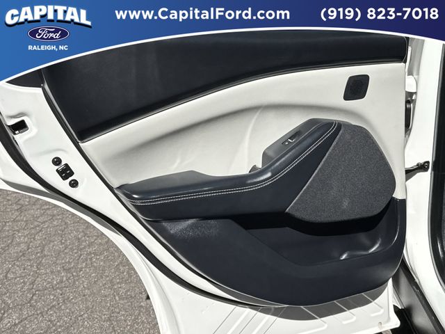 Used 2025 White Ford Premium image 17