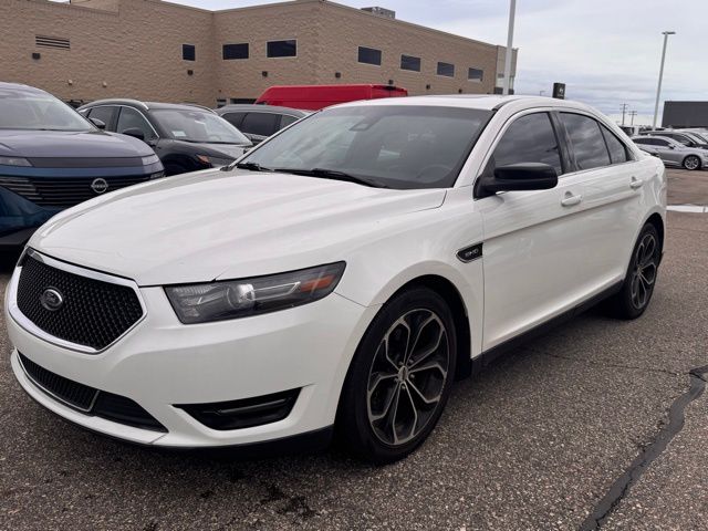 2016 Ford Taurus SHO