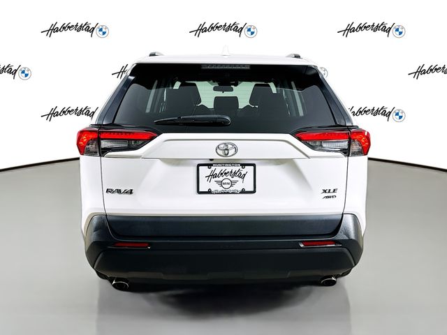 2020 Toyota RAV4 XLE Premium 6