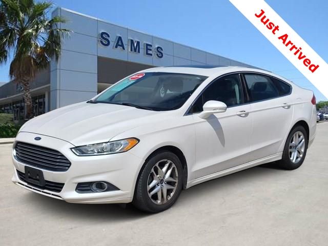White Platinum Clearcoat Metallic 2013 Ford Fusion SE Sedan Front-Wheel Drive 6-Speed Automatic