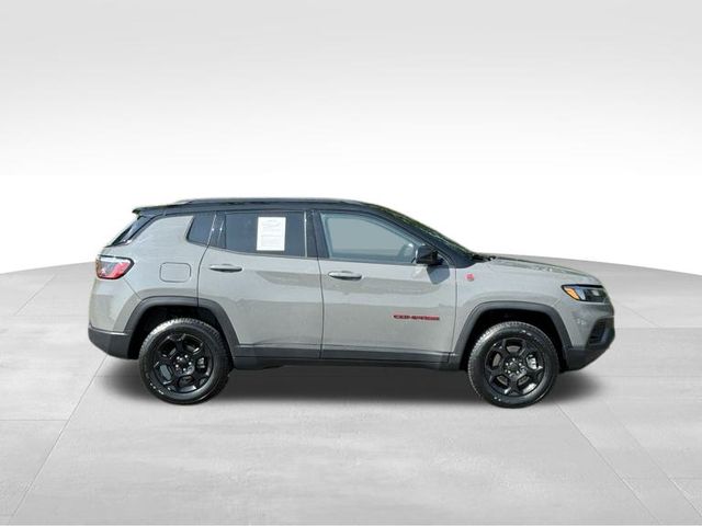 2023 Jeep Compass Trailhawk 6