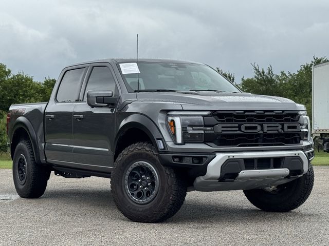 2025 Ford F-150 Raptor SuperCrew 4WD