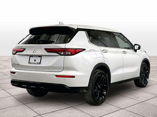 2023 Mitsubishi Outlander SE Black Edition  at South Hills Kia