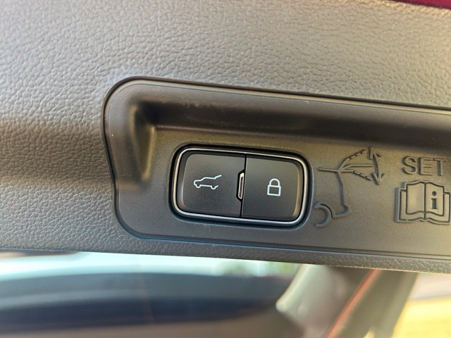 Used 2023 Ford Explorer SUV
